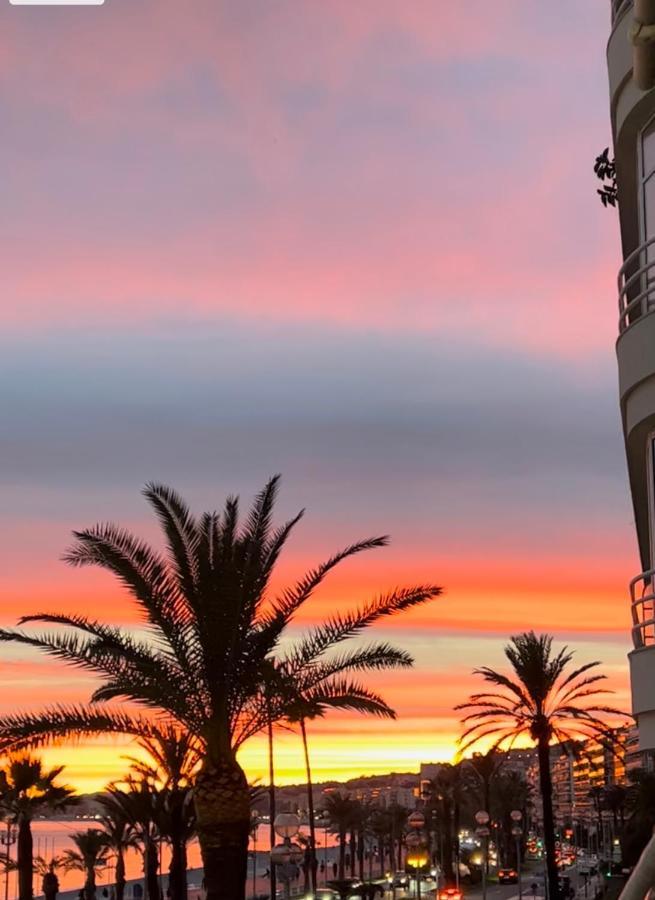 Endless Stunning Mediterranean Sea Views Promenade Des Anglais Nice Exteriör bild