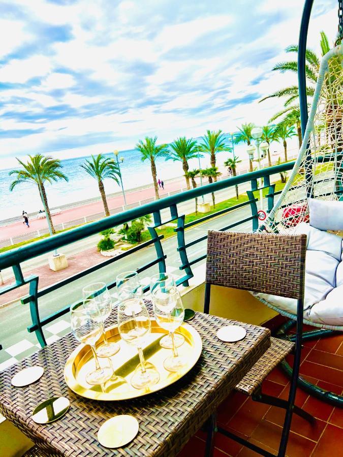 Endless Stunning Mediterranean Sea Views Promenade Des Anglais Nice Exteriör bild
